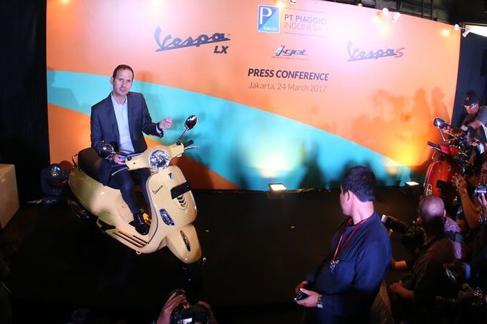 Vespa LX i-get 125