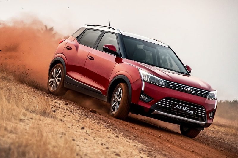 MAHINDRA XUV300