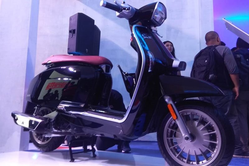 Lambretta V200 Special