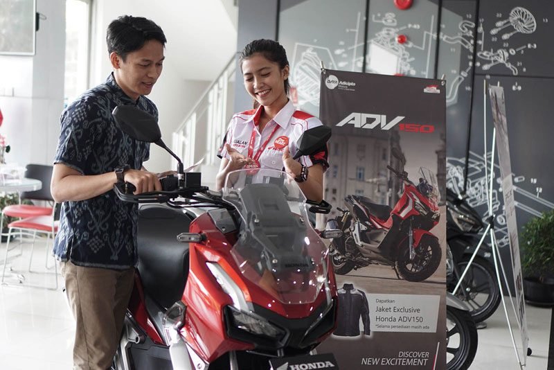 HONDA ADV150