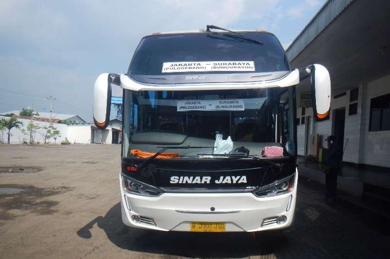 Bus Hino RN 285