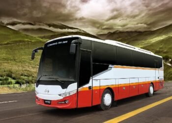 Bus Hino RN 285