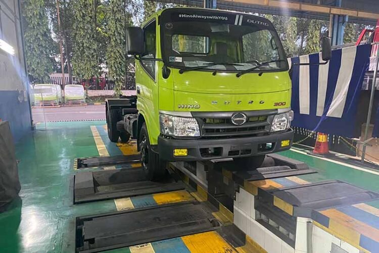 Bengkel Resmi Hino