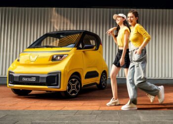 WULING NANO EV
