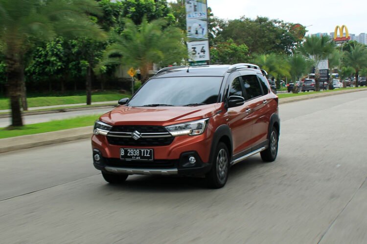 XL7