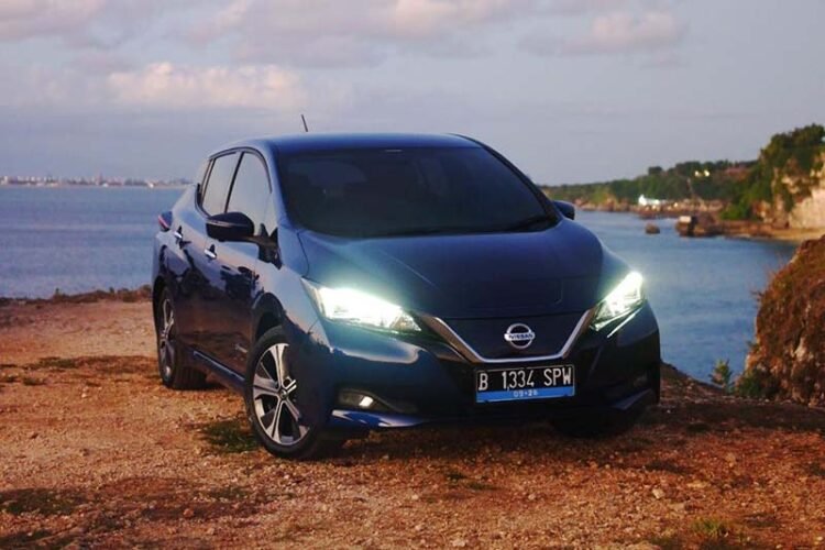 Mobil Listrik Nissan