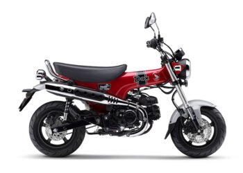 Honda ST125 Dax