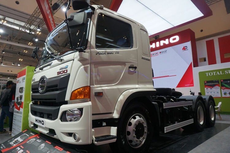 40 Tahun Hino