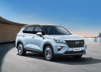 wuling asta hybrid