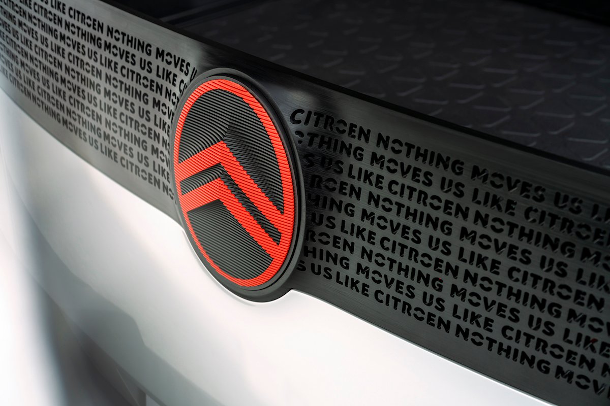 logo terbaru citroen