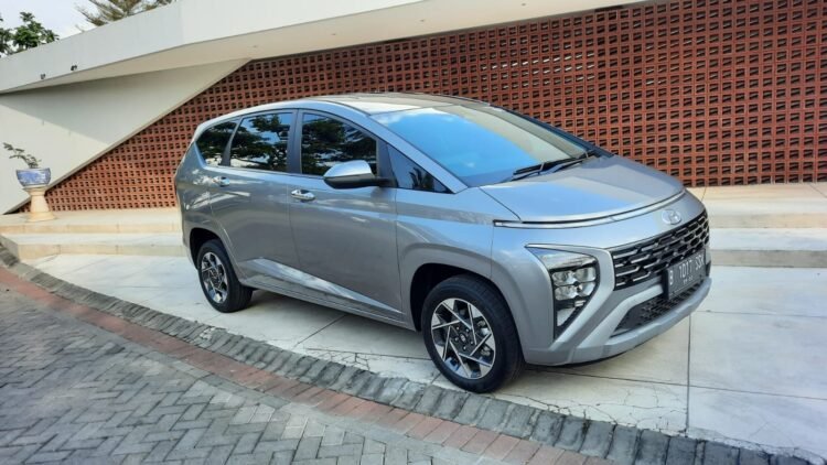 hyundai stargazer