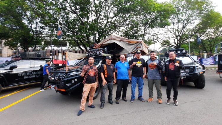 overlanding indonesia