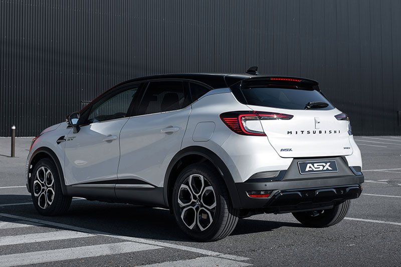 Outlander Sport