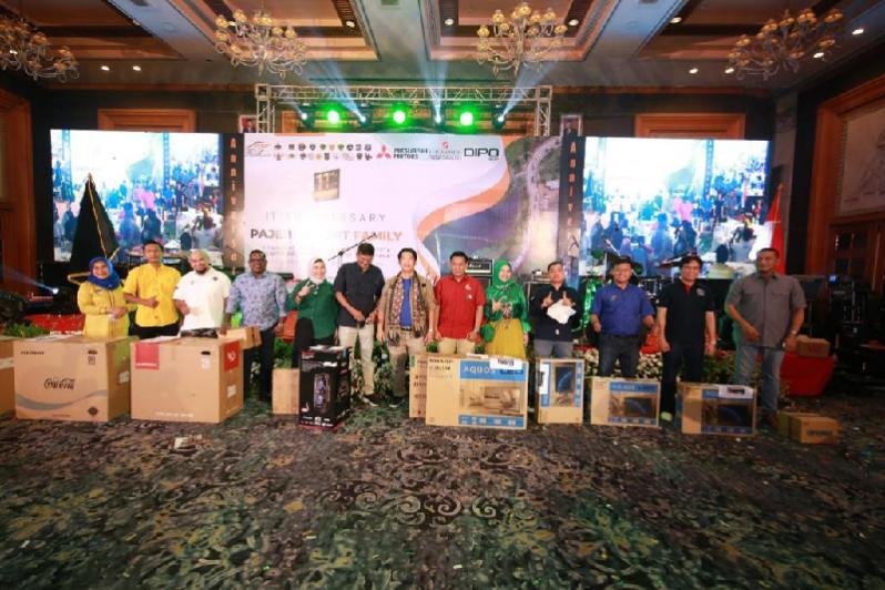 HUT Pajero Sport Family