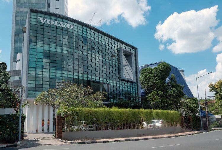 volvo cars indonesia
