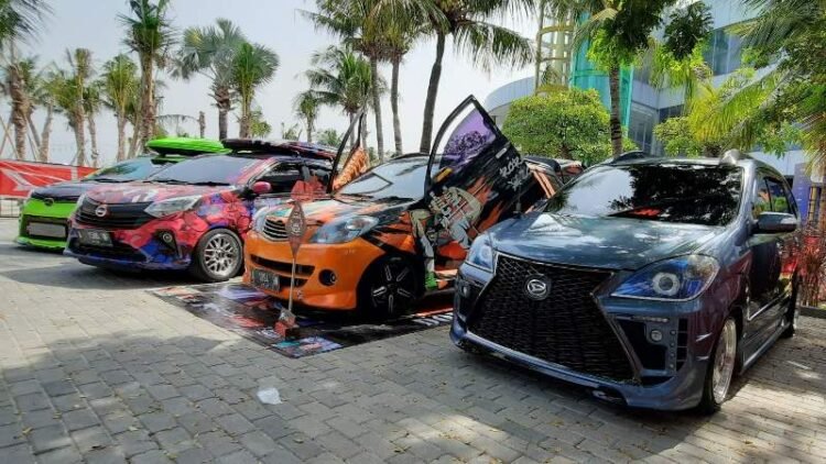 Kontes Modifikasi Mobil Daihatsu Dress Up e-Challenge 2022