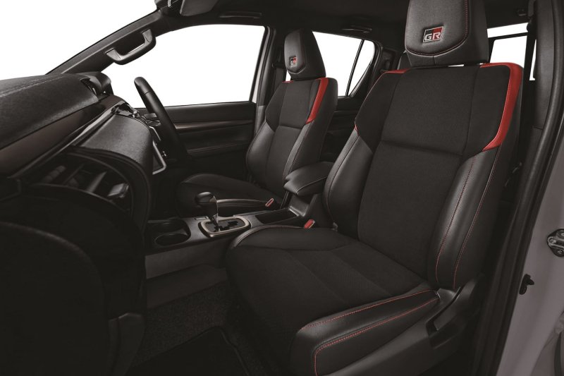 Interior New Hilux GR Sport