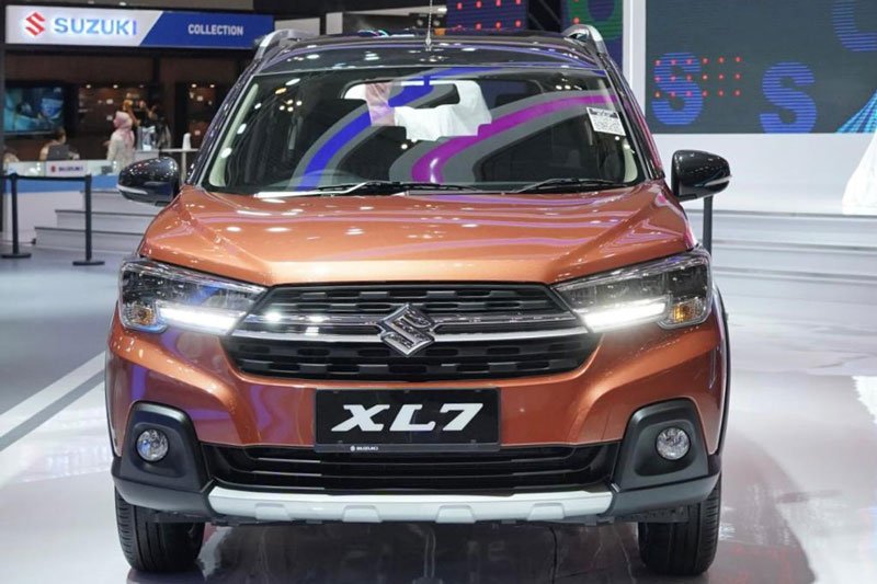 Suzuki XL7