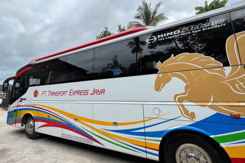 Bus Hino