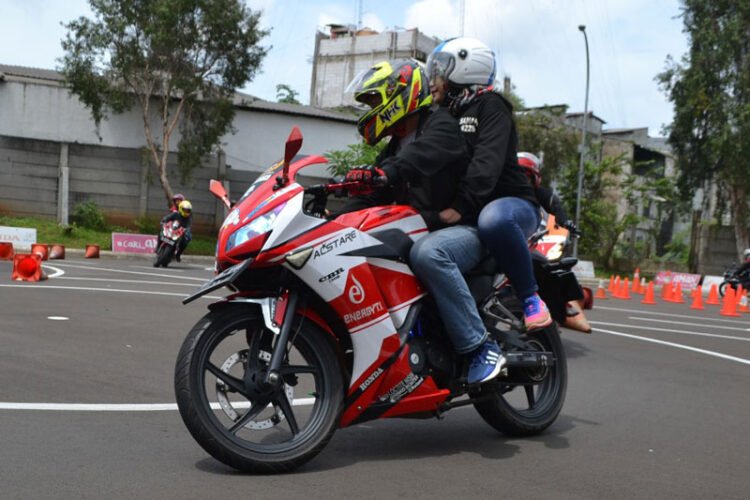 Resolusi wahana honda