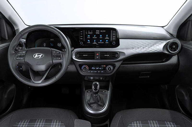 hyundai i10 2023