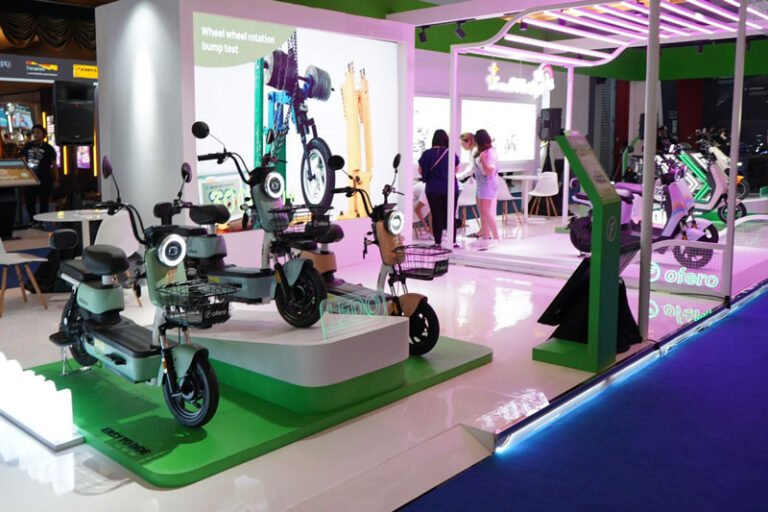 Sepda OFERO pamer motor dan sepeda listrik di IIMS 2023Otobisnis.id