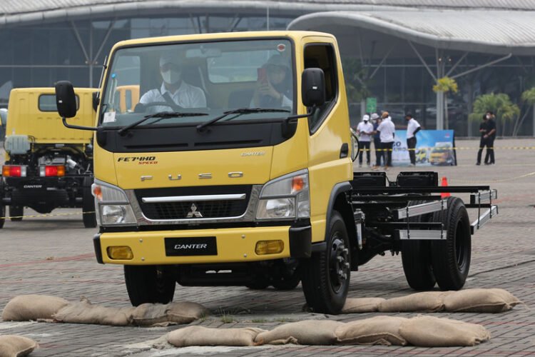 Damler Truck Fuso Canter