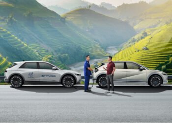 mobile charging hyundai