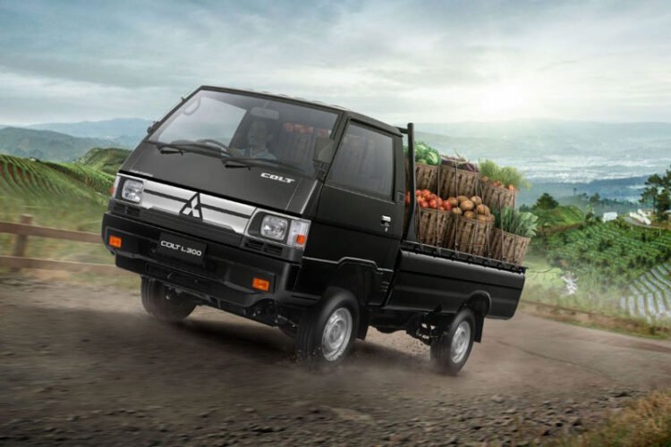 Mitsubishi Colt L300