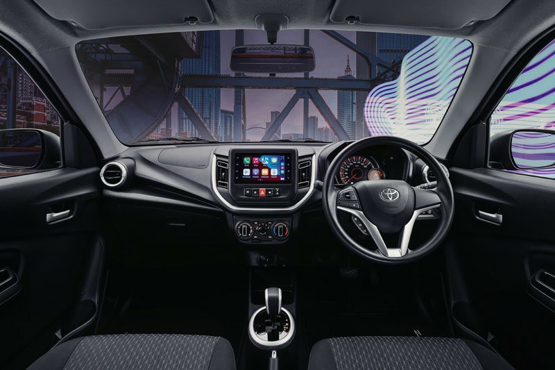 Toyota Vitz Interior