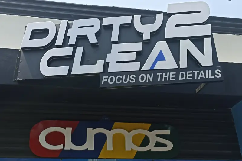 Dirty 2 Clean Car Wash