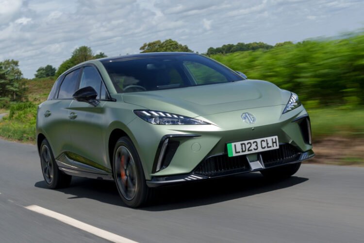 MG4 EV XPOWER