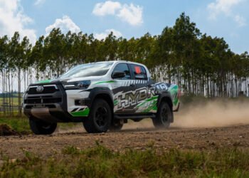 Toyota Hilux Mild Hybrid