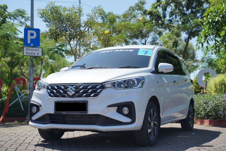 Tips Perawatan Mobil Hybrid
