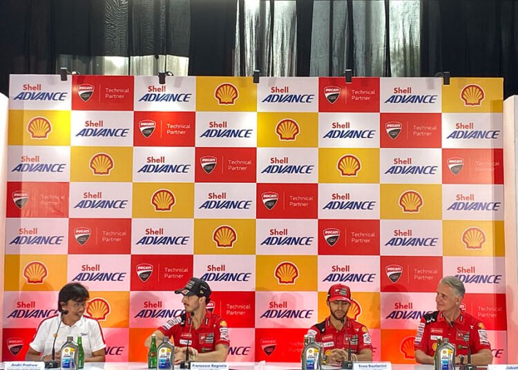 shell advance ducati corse
