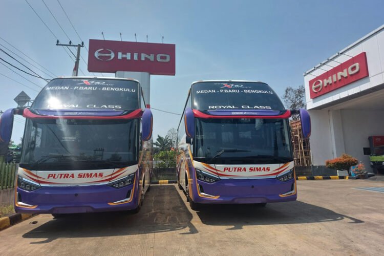 Hino RM 280 ABS