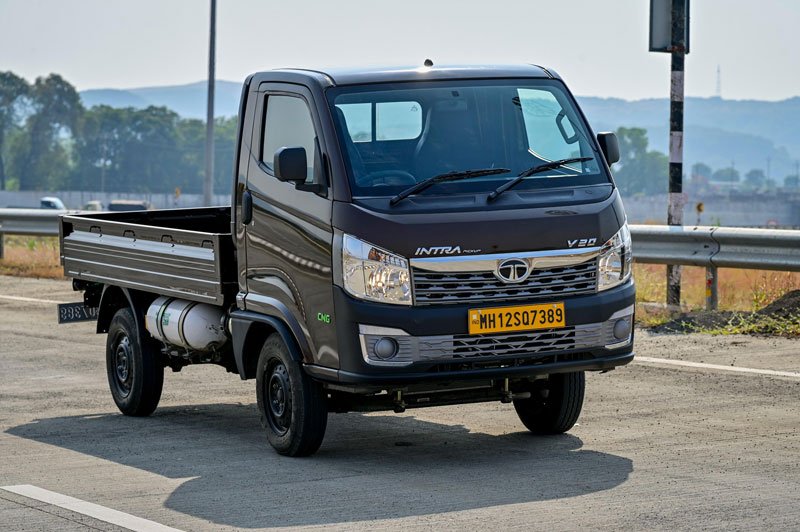 Tata Intra V20 Gold Pickup