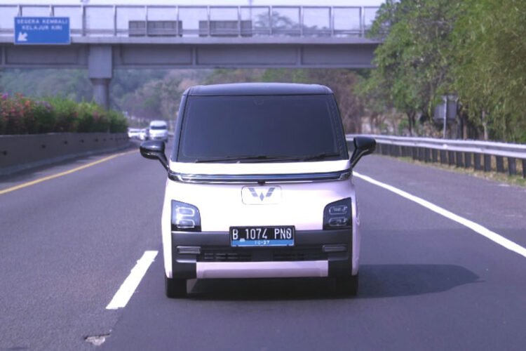 Mobil Listrik Paling Murah Wuling