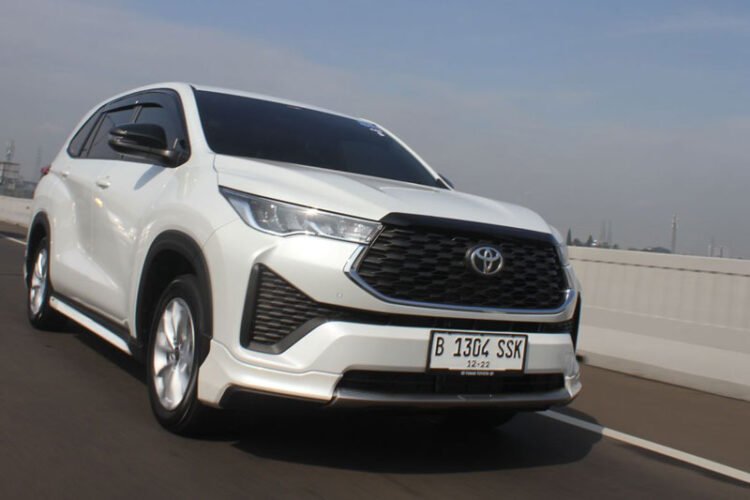 Toyota Kijang Innova