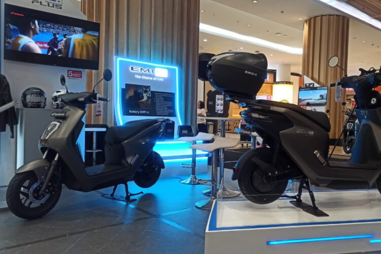 Skuter listrik Honda resmi diperkenalkan oleh Wahana Makmur Sejati