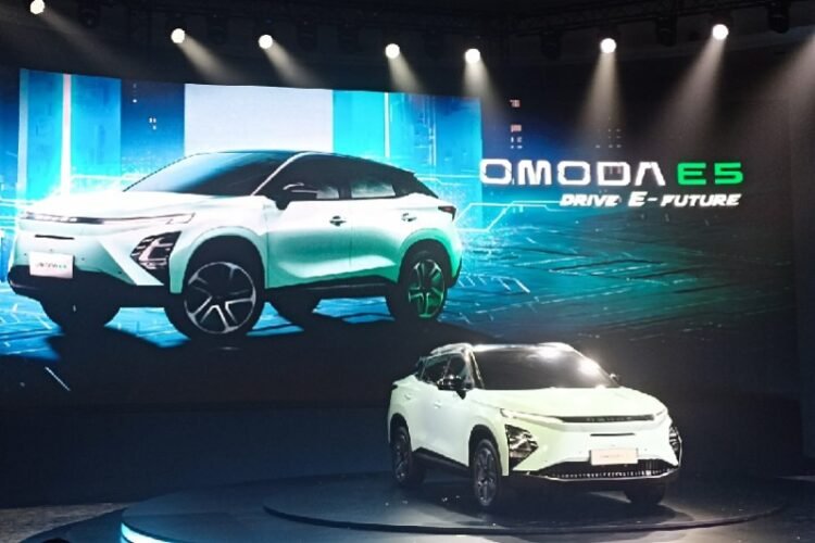 Mobil Listrik Chery Omoda E5