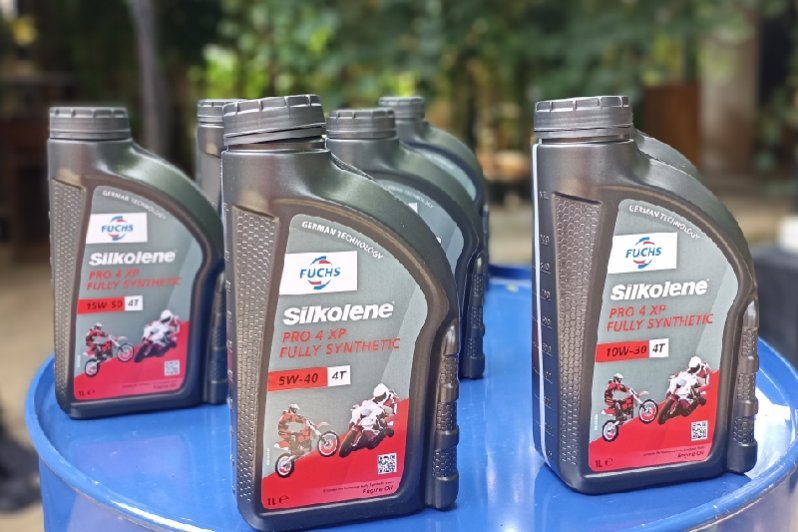 Oli Motor Fuchs Silkolene