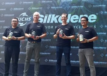 Oli Motor Fuchs Silkolene
