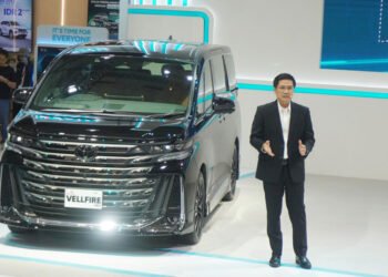 Toyota Vellfire Hybrid