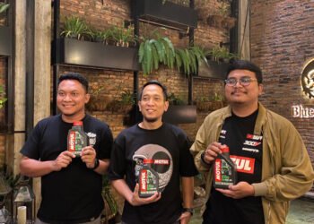 Pelumas Motul