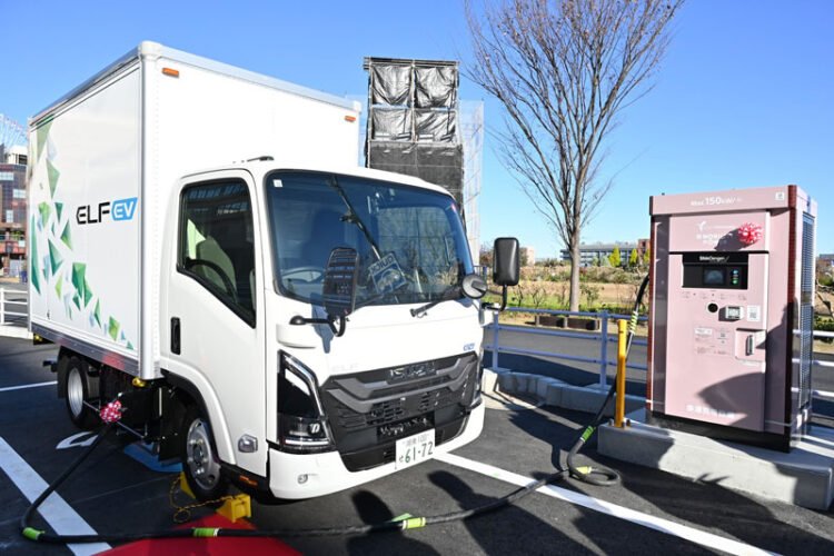 Isuzu Elf EV