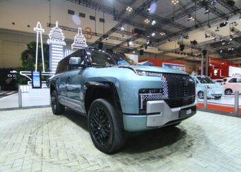 BYD Yangwang U8