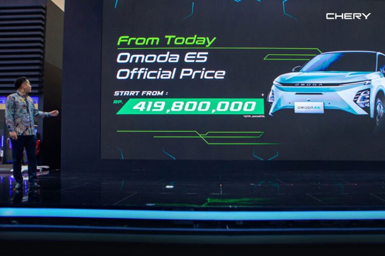 Omoda E5 Pure
