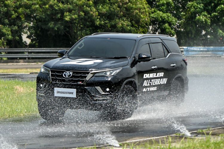 Dueler A/T002