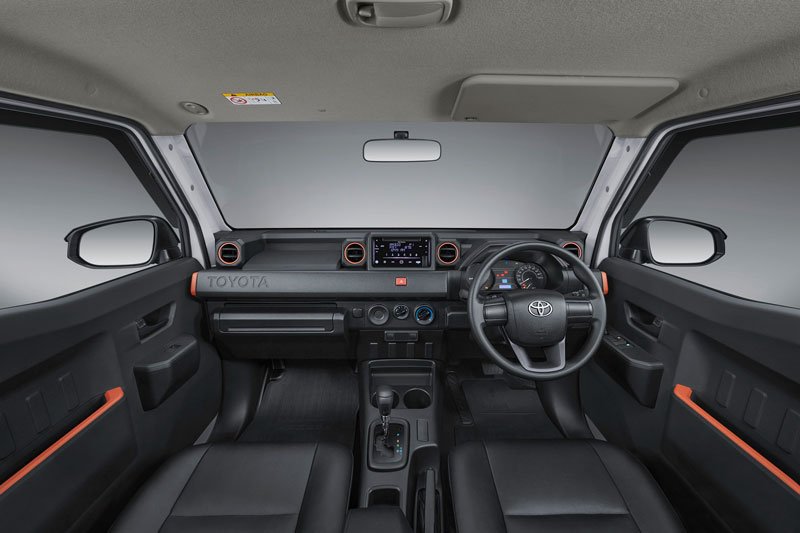 Toyota Hilux Rangga Interior Cabin